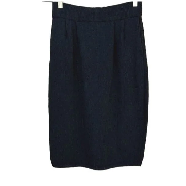 St John Skene Vintage Black Sweater Knit Pleat Front Side Slash Pocket Skirt - 6 Spandex Blend Rayon Blend Denim Blend St John Skene Vintage Black Sweater Knit Pleat Front Side Slash Pocket Skirt - 6 Spandex Blend Rayon Blend Denim Blend