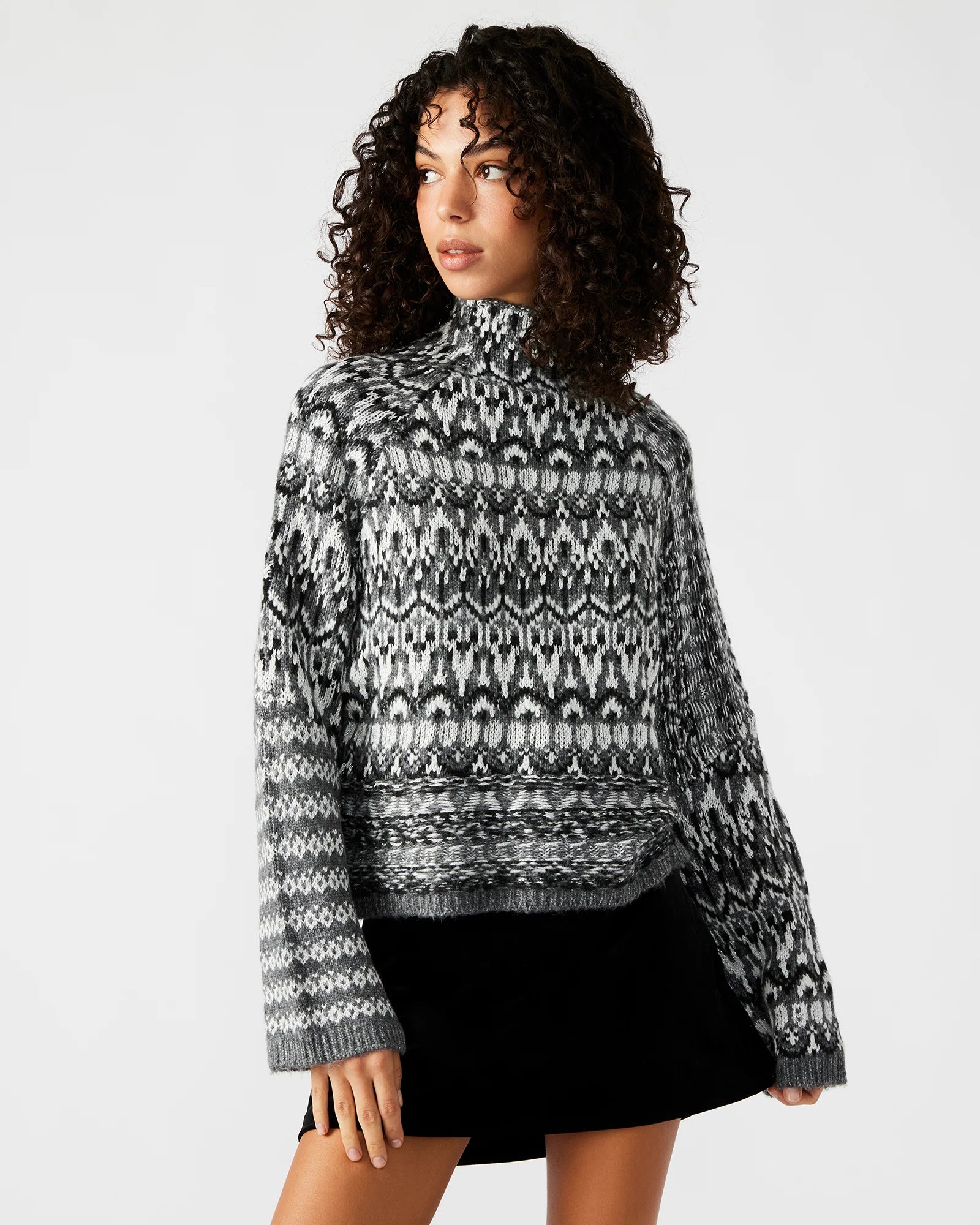 Indie Sweater Zippered Buttoned Snapped