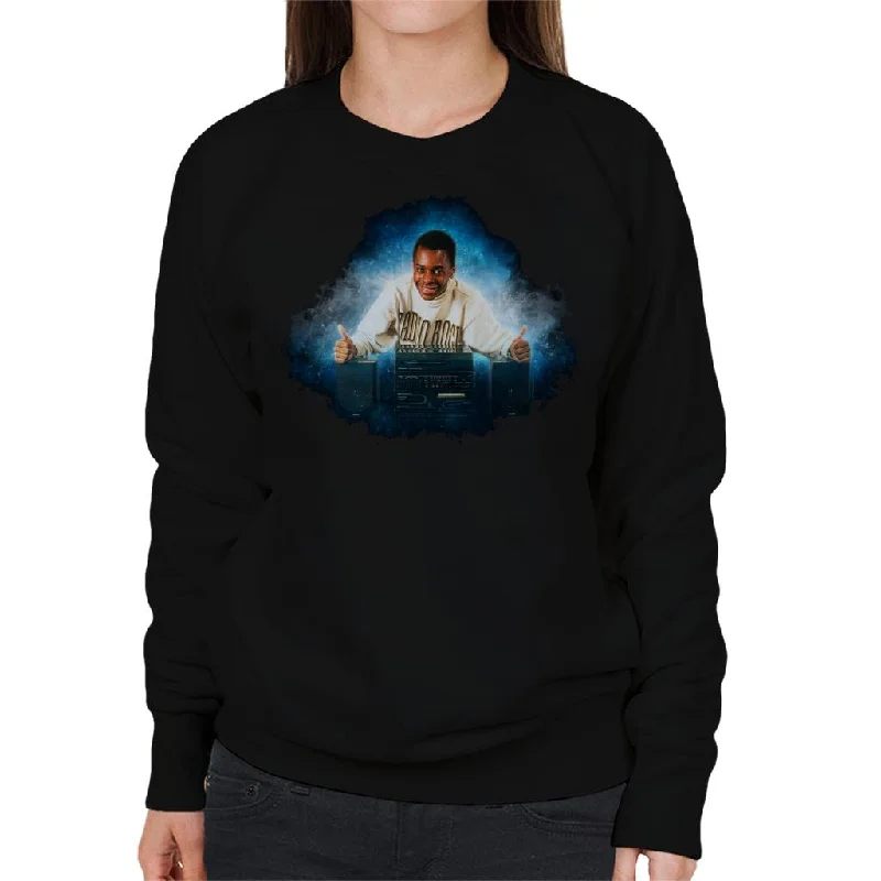 TV Times Andi Peters With A HiFi Thumbs Up Women's Sweatshirt Hoodie with Relaxed Fit Easy Casual TV Times Andi Peters With A HiFi Thumbs Up Women's Sweatshirt Hoodie with Relaxed Fit Easy Casual