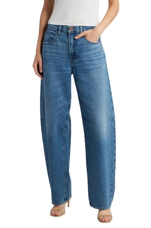 Low Slung Barrel Leg Jeans In Caramia Stylish Stone-Wash Denim Jeans
