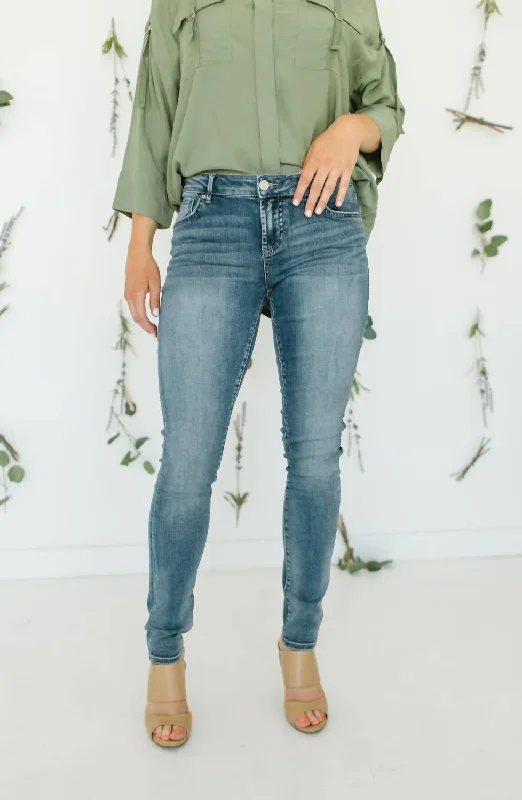 Joyrich Ankle Comfort Skinny Jean In Eureka Casual High-Waisted Bootcut Jeans
