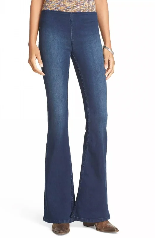 Women's Penny Pull-On Flare Jeans In Denim Blue Fashionable Raw Hem Bootcut Jeans