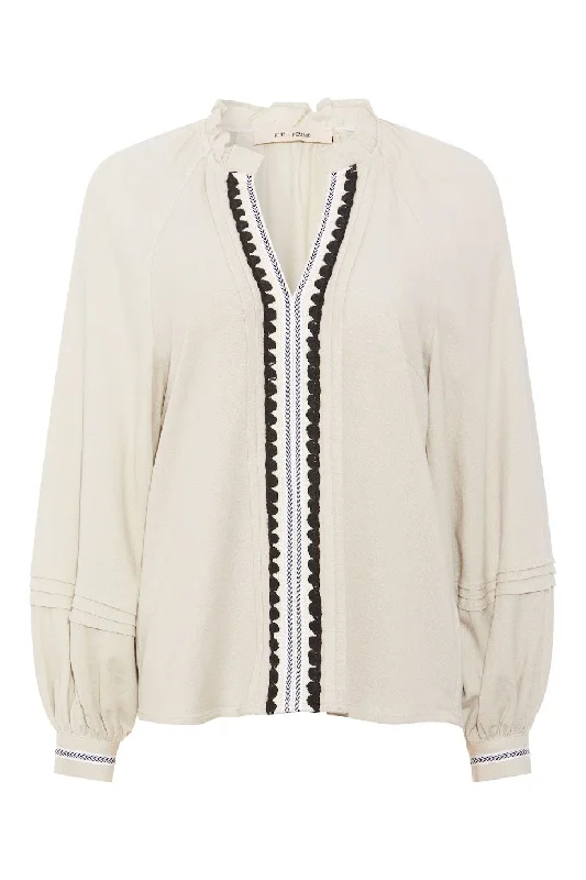 Grinda Blouse Classic White Blouse