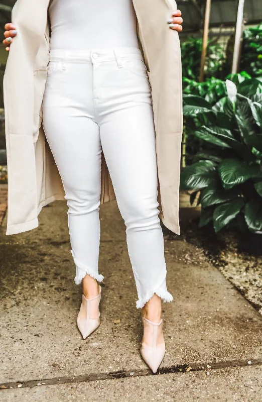 Straight Leg Piece Crop Jean In White Casual Wide-Legged Denim Jeans