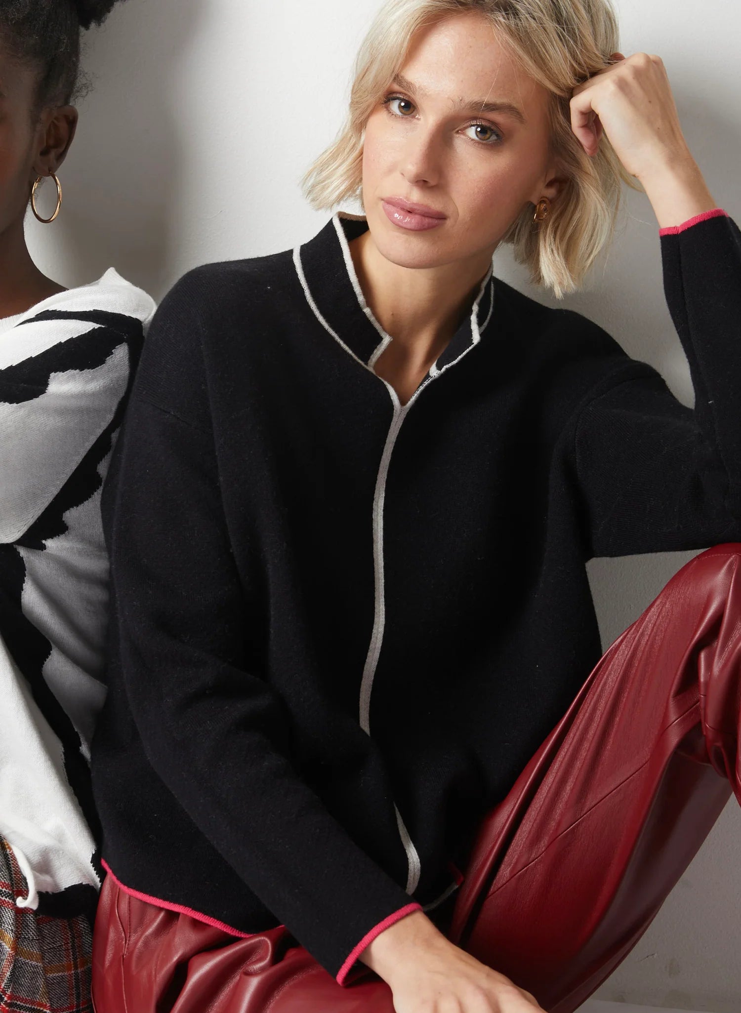 Women's Neru Collar Sweater Modern Contemporary Chic