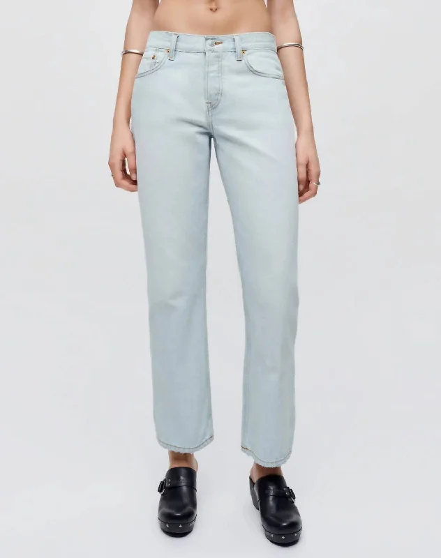 Easy Straight Crop Jean In Acqua Fashionable Vintage Wash Jeans