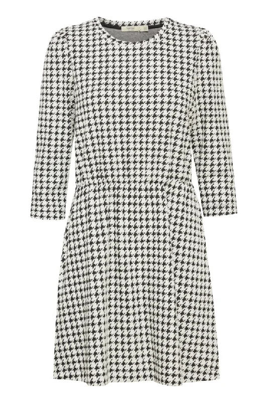 Fransa Kneelength Dress in houndstooth print 20614437