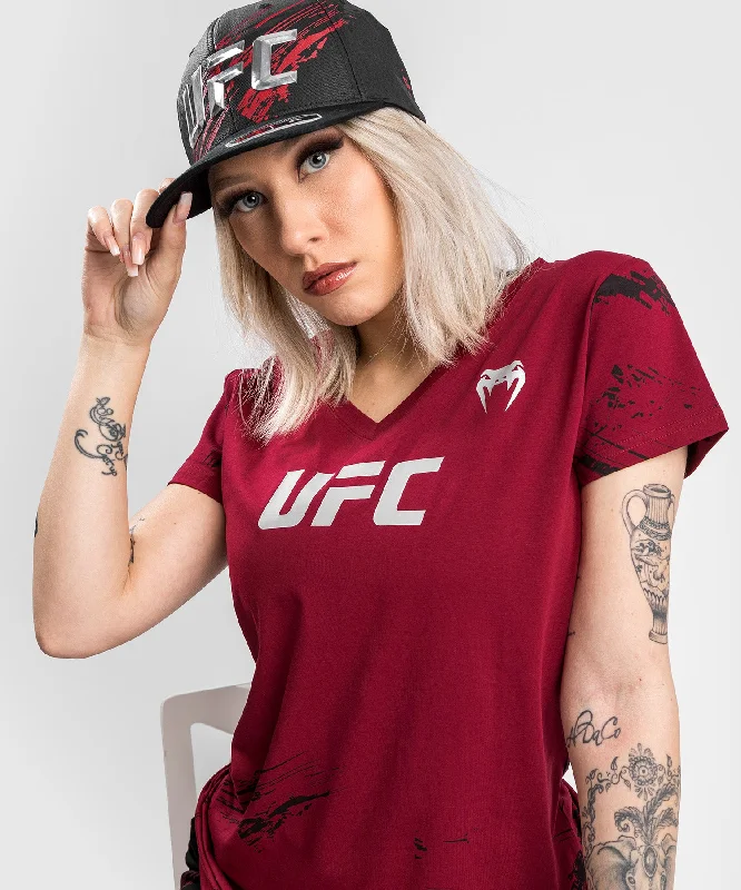 UFC Venum Authentic Fight Week 2.0 Women’s Short Sleeve T-Shirt - Red Nylon Fabric Polyester Fabric Spandex Fabric UFC Venum Authentic Fight Week 2.0 Women’s Short Sleeve T-Shirt - Red Nylon Fabric Polyester Fabric Spandex Fabric