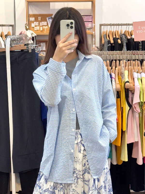 Summer light blue shirt Collared Crew Neck Turtle Neck