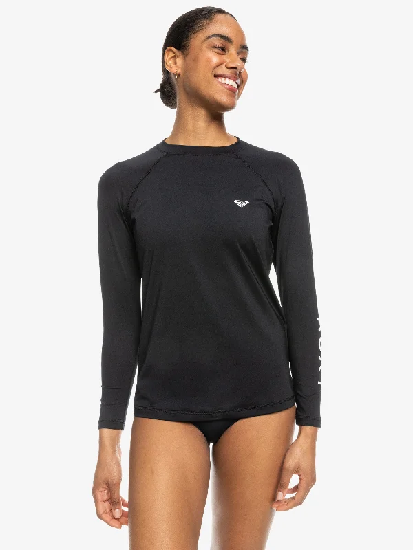 Womens Essentials Long Sleeve UPF 50 Surf T-Shirt Knit Fabric Woven Fabric Fleece Fabric Womens Essentials Long Sleeve UPF 50 Surf T-Shirt Knit Fabric Woven Fabric Fleece Fabric