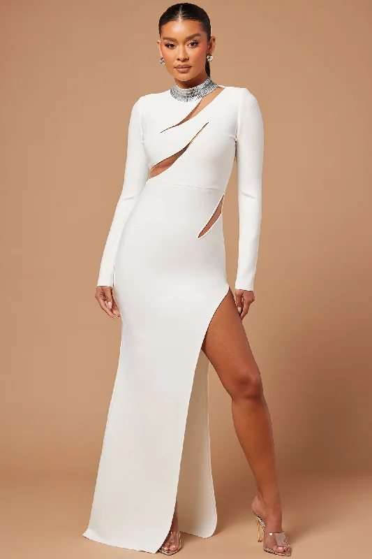 Anise Bandage Maxi Dress - Black Comfortable Pleated Maxi Dress
