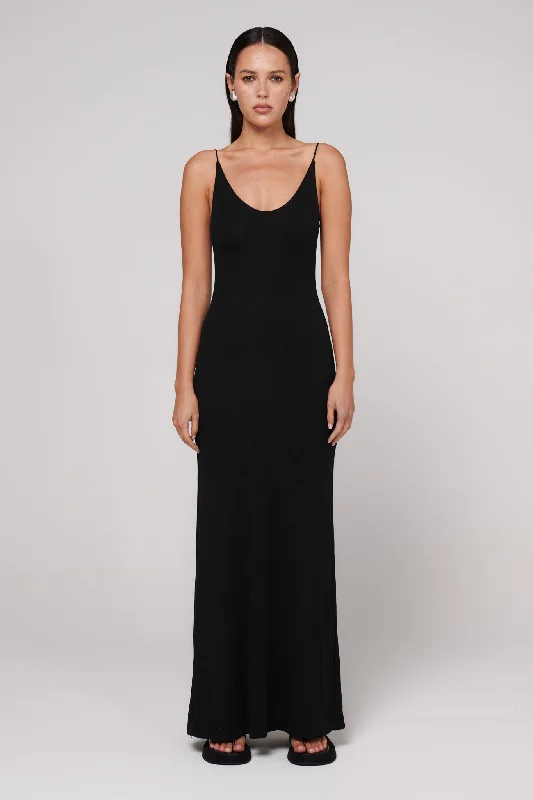Louise Maxi Dress - Black Elegant Wraparound Maxi Dress