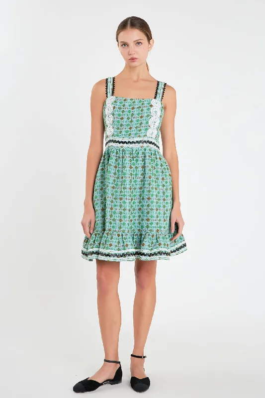 English Factory - Boucle Square Neck Mini Dress With Ric Rac Trim Stylish Short-Sleeve Mini Dress English Factory - Boucle Square Neck Mini Dress With Ric Rac Trim Stylish Short-Sleeve Mini Dress