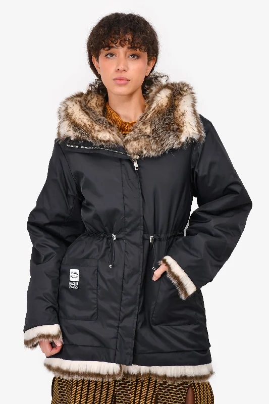 Moschino Jeans Reversible Black Faux Fur Lined Parka Jacket Size 2 US Satin Fabric Silk Fabric Chiffon Fabric Moschino Jeans Reversible Black Faux Fur Lined Parka Jacket Size 2 US Satin Fabric Silk Fabric Chiffon Fabric