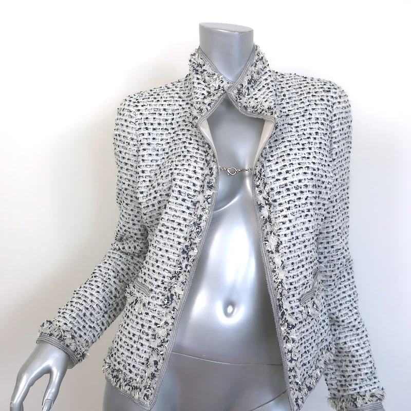 Oscar de la Renta Fringed Tweed Jacket White Cotton-Blend Size 4 NEW Ribbed Jacket Pleated Jacket Ruffled Jacket Oscar de la Renta Fringed Tweed Jacket White Cotton-Blend Size 4 NEW Ribbed Jacket Pleated Jacket Ruffled Jacket