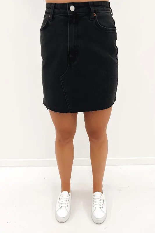 Girlfriend Skirt Black Beauty cashmere skirt soft