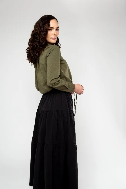 Peasant Skirt - Black wool skirt sturdy