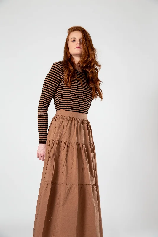 Peasant Skirt - Mocha button skirt front