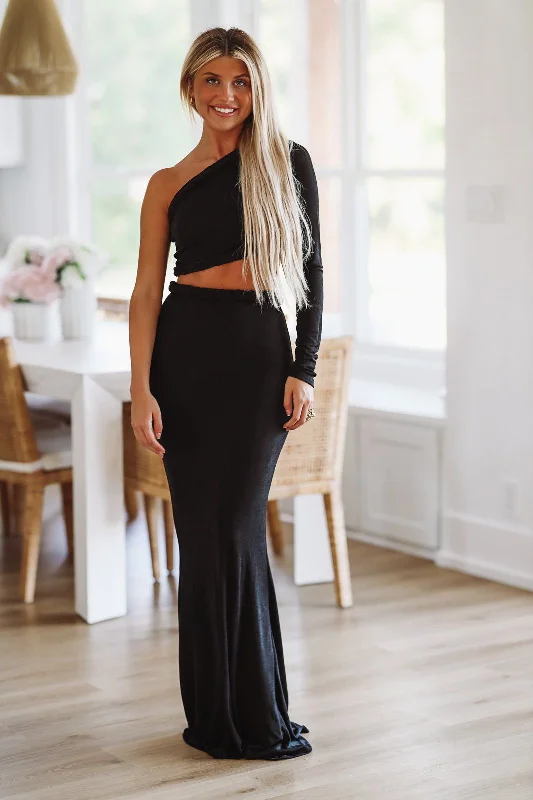 When in Cabo Two Piece Crop Top and Maxi Skirt Set - Black floral skirt print